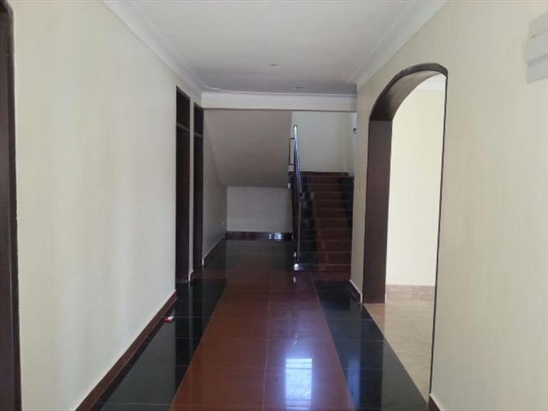 Mansion for sale in Bbunga Kampala