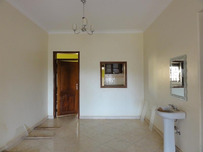 Bungalow for sale in Namugongo Wakiso