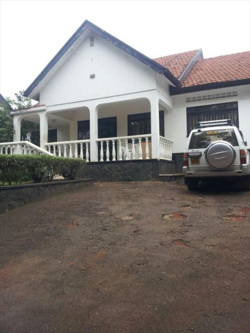 Bungalow for sale in Naguru Kampala