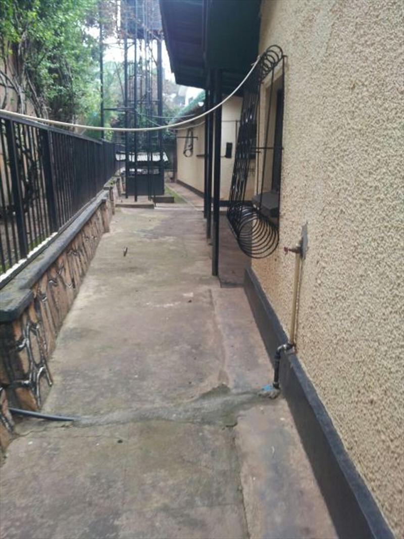 Bungalow for sale in Naguru Kampala