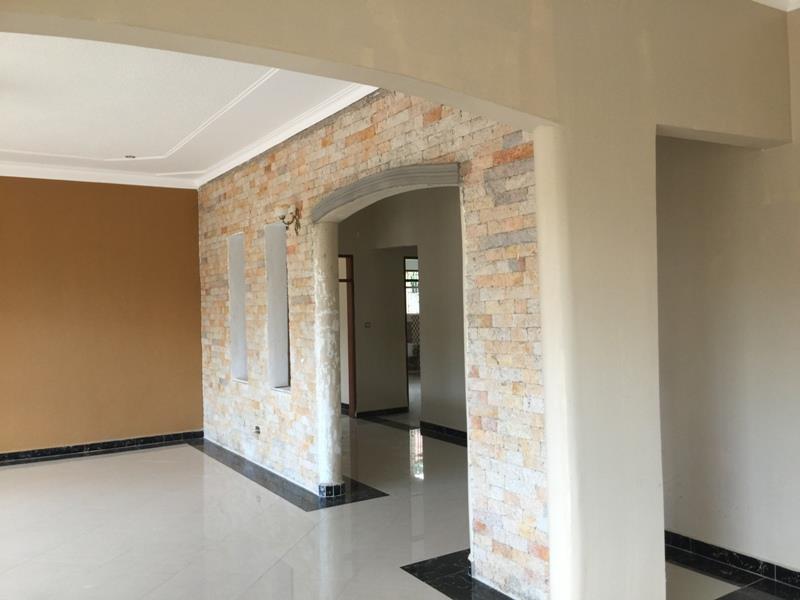 Mansion for sale in Najjera Wakiso