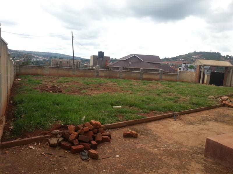 Bungalow for sale in Kitende Wakiso