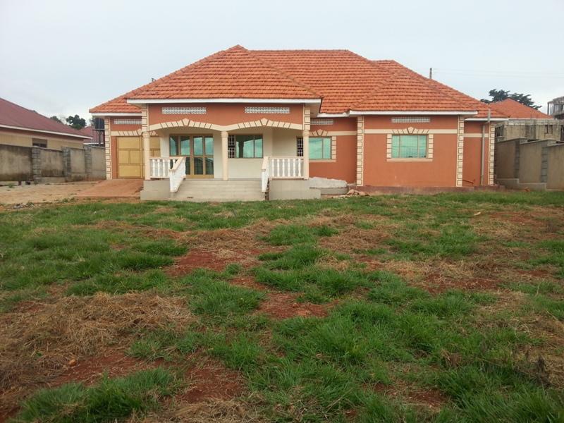 Bungalow for sale in Kitende Wakiso