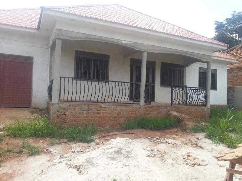 Shell House for sale in Kajjansi Wakiso