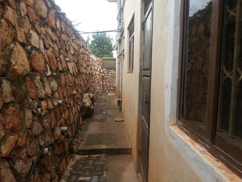 Town House for rent in Buziga Wakiso
