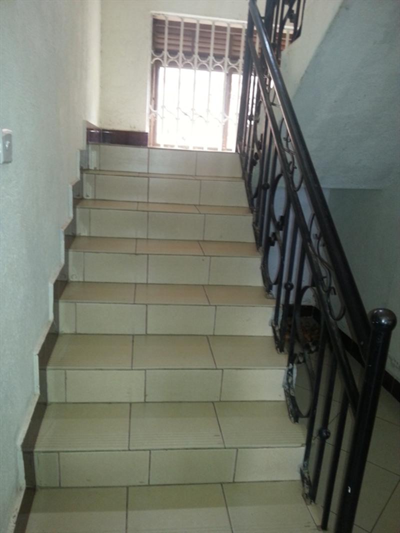 Town House for rent in Buziga Wakiso