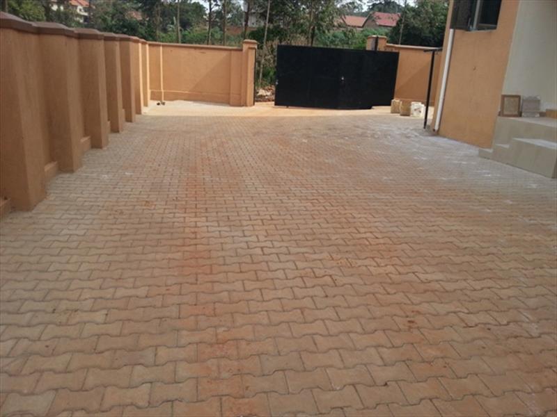 Apartment for sale in Kyaliwajjala Wakiso