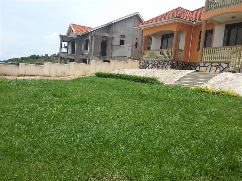 Semi Detached for sale in Kitende Wakiso