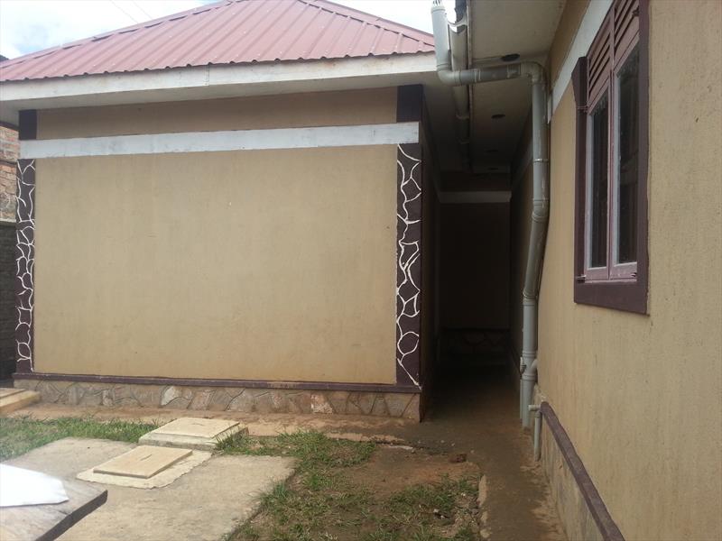 Bungalow for sale in Namulanda Wakiso