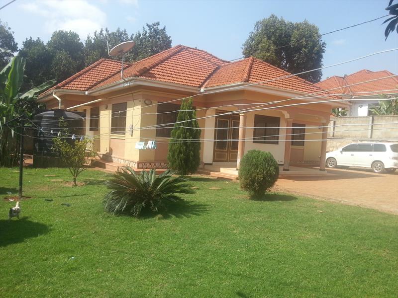 Bungalow for sale in Nalumunye Wakiso