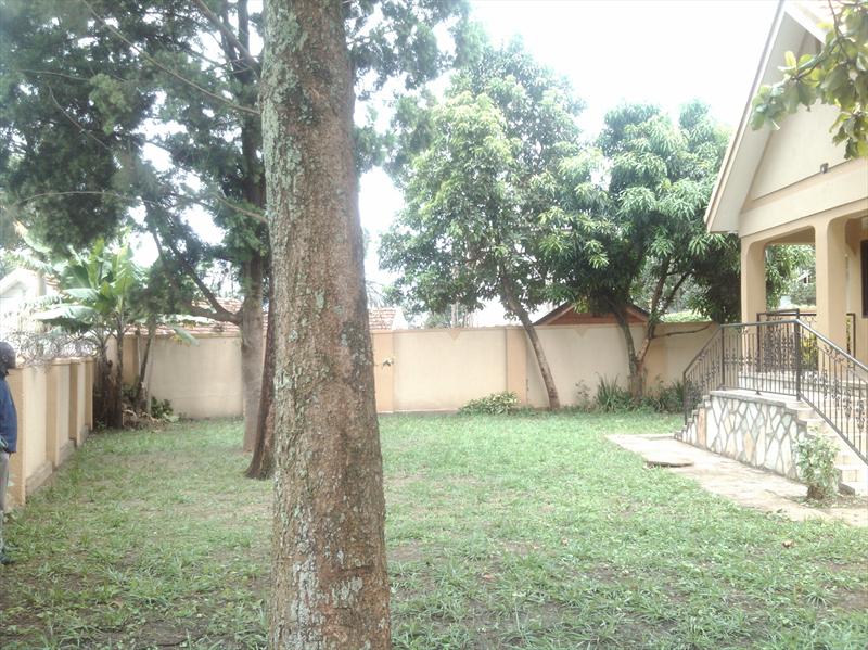 Bungalow for sale in Ntinda Kampala