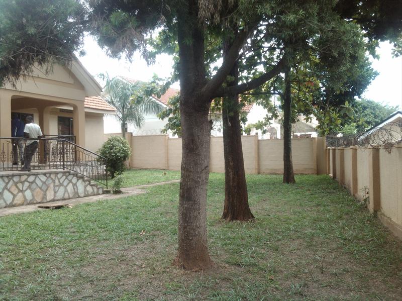 Bungalow for sale in Ntinda Kampala