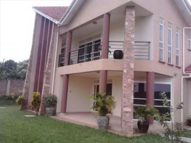 Mansion for rent in Lubowa Wakiso