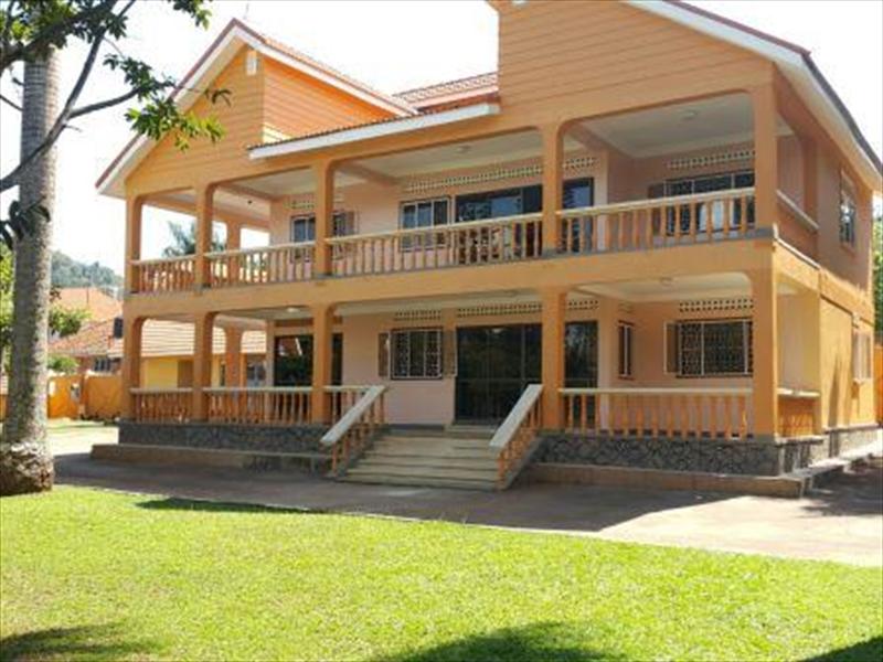 Bungalow for rent in Muyenga Kampala