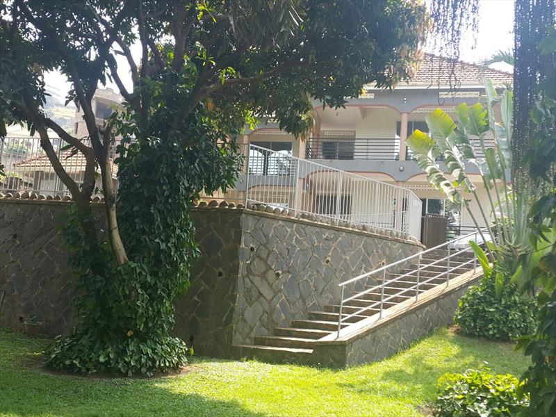 Town House for rent in Naguru Kampala