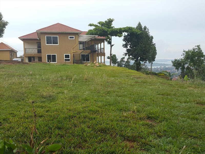 Town House for sale in Buziga Kampala