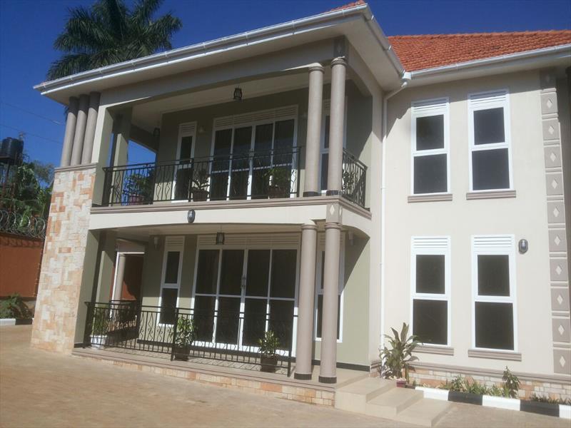 Town House for sale in Makindye Kampala