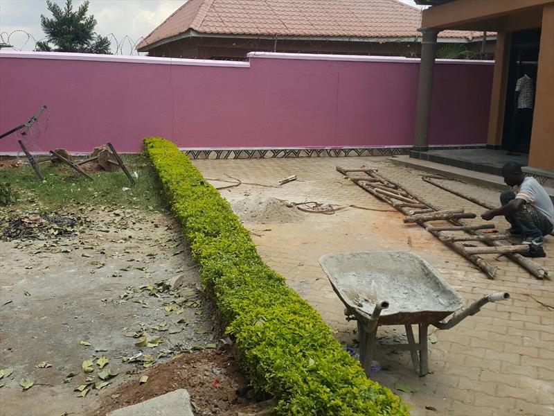 Town House for sale in Kawuku Kampala