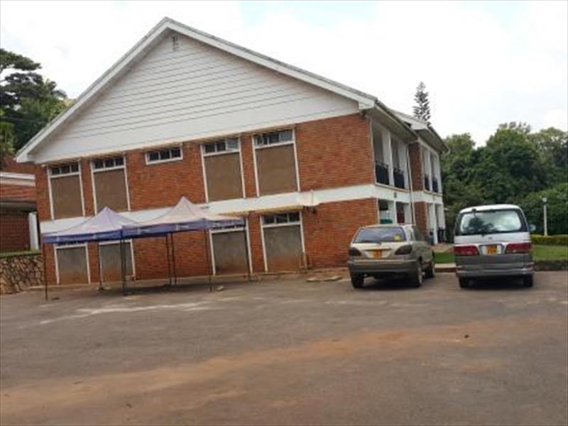 Mansion for rent in Kololo Kampala