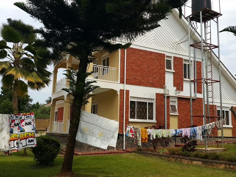 Maisonette for rent in Muyenga Kampala