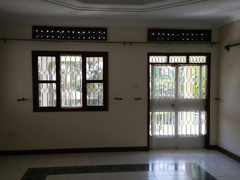 Bungalow for sale in Makindye Kampala