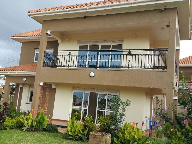 Mansion for sale in Bbunga Kampala