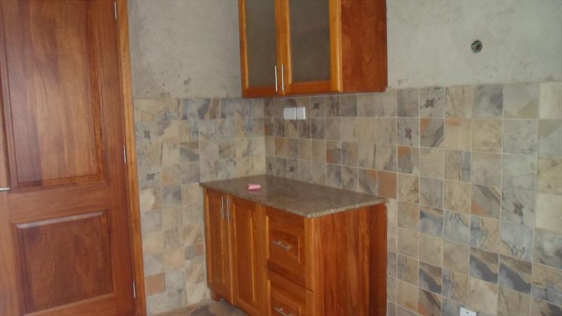 Bungalow for rent in Bwebajja Wakiso