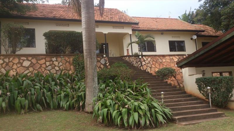 Bungalow for sale in Mbuya Kampala