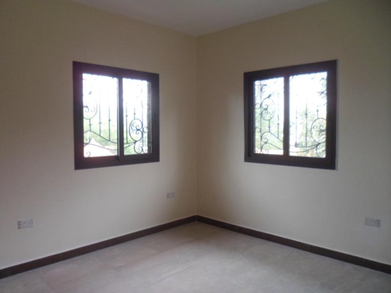 Town House for rent in Naguru Kampala