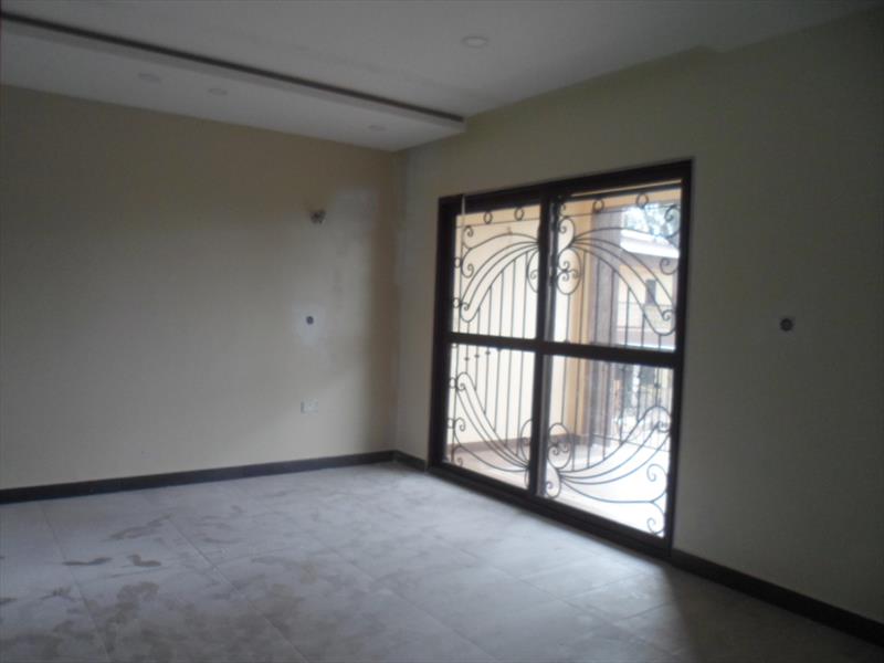 Town House for rent in Naguru Kampala