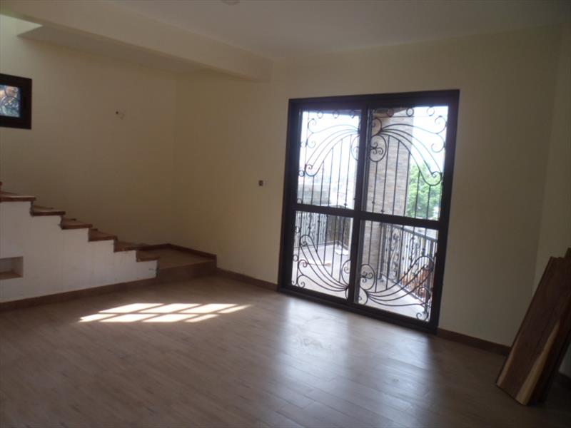 Town House for rent in Naguru Kampala