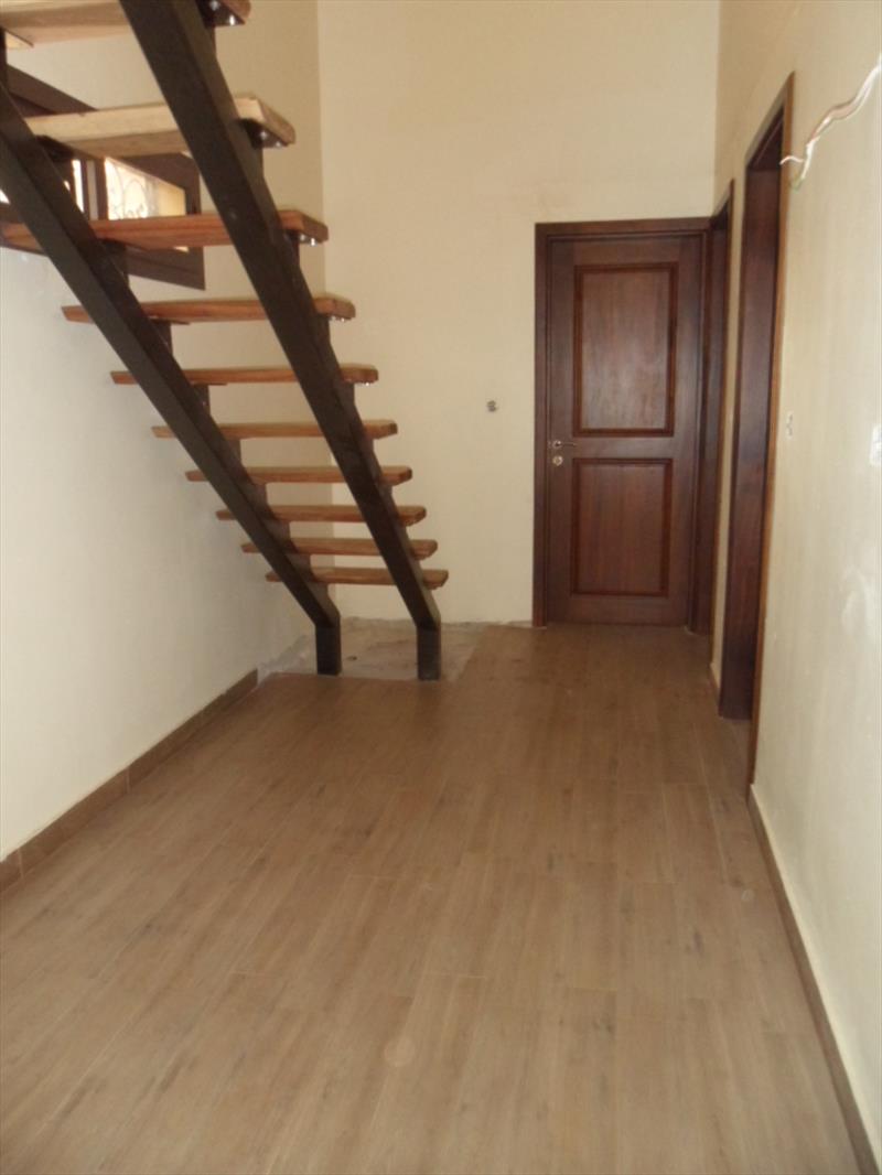 Town House for rent in Naguru Kampala