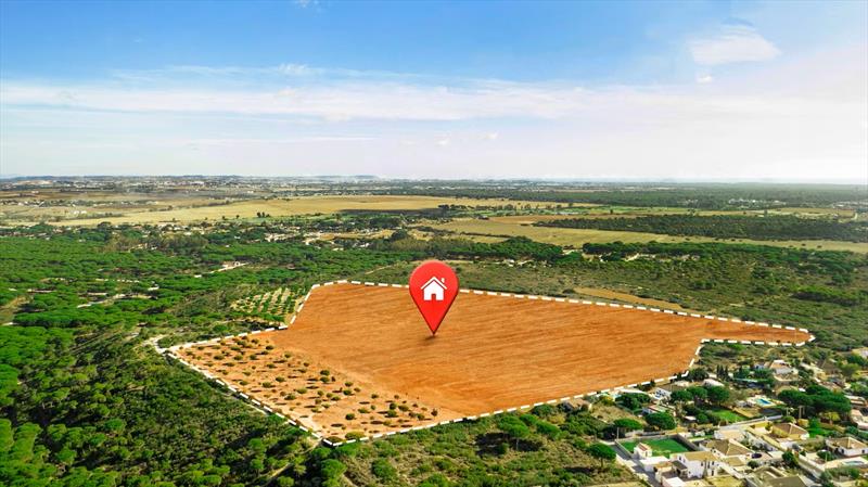 Things to look out for when buying a plot of land.