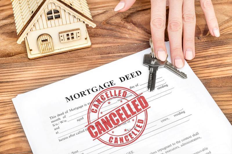 Why some mortgages fail and some succeed.