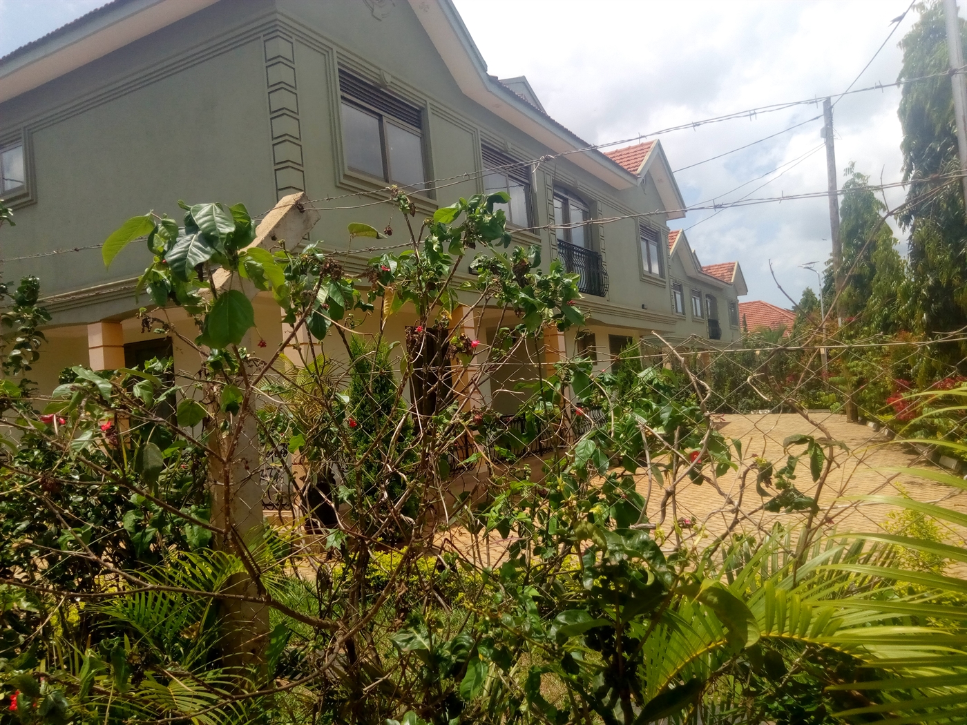 Villa for rent in Lubowa Wakiso