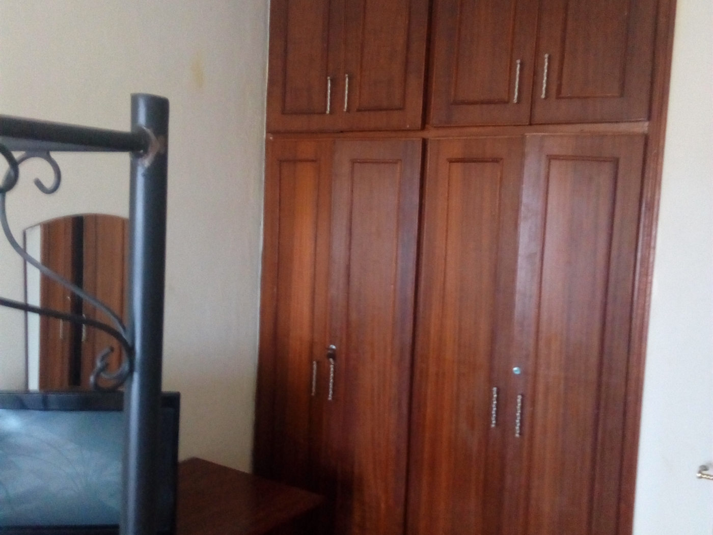 Apartment for rent in Bwebajja Wakiso