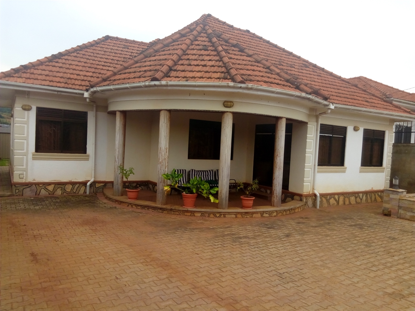 Bungalow for sale in Bwebajja Wakiso