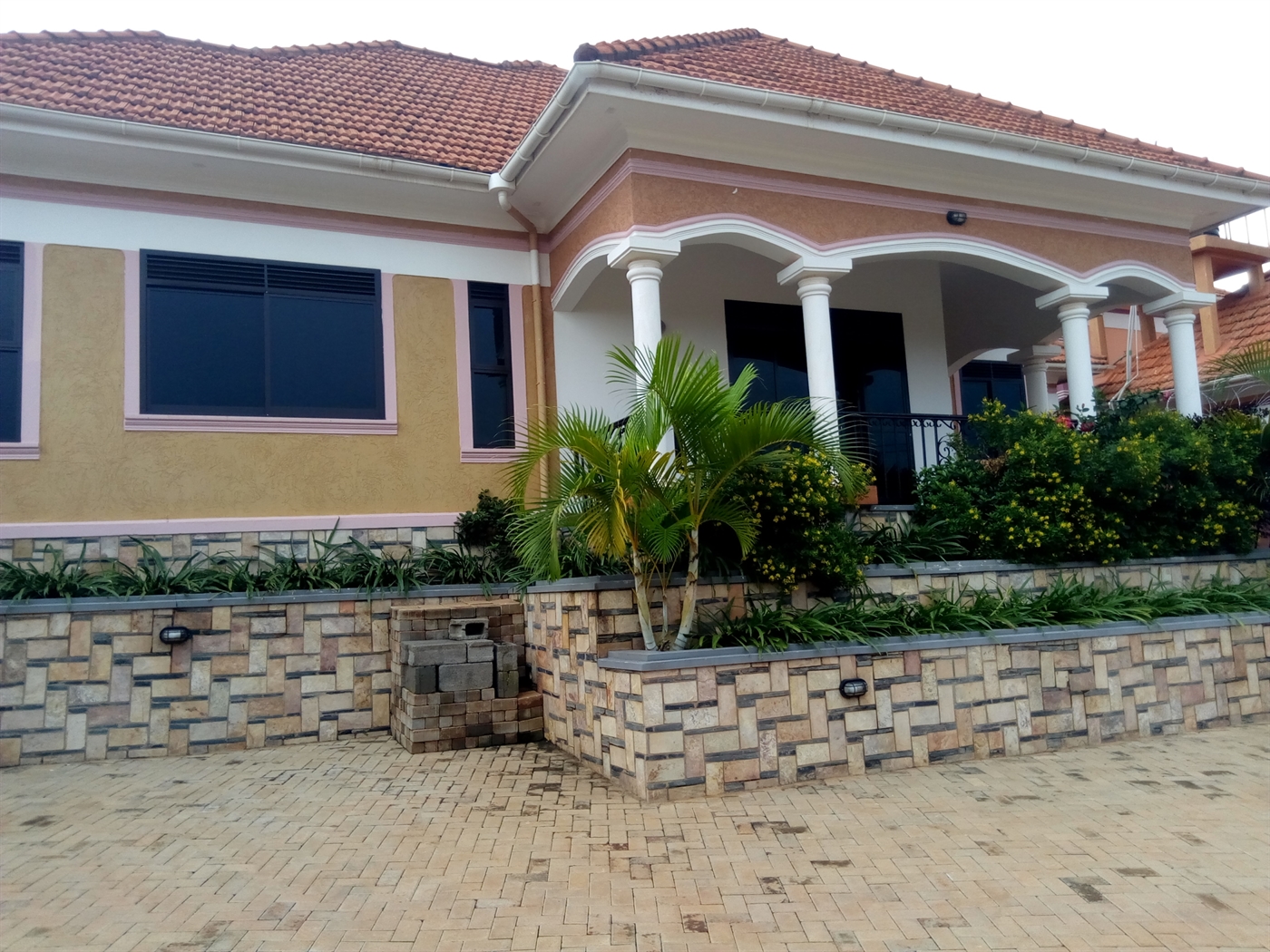 Bungalow for sale in Katale Wakiso