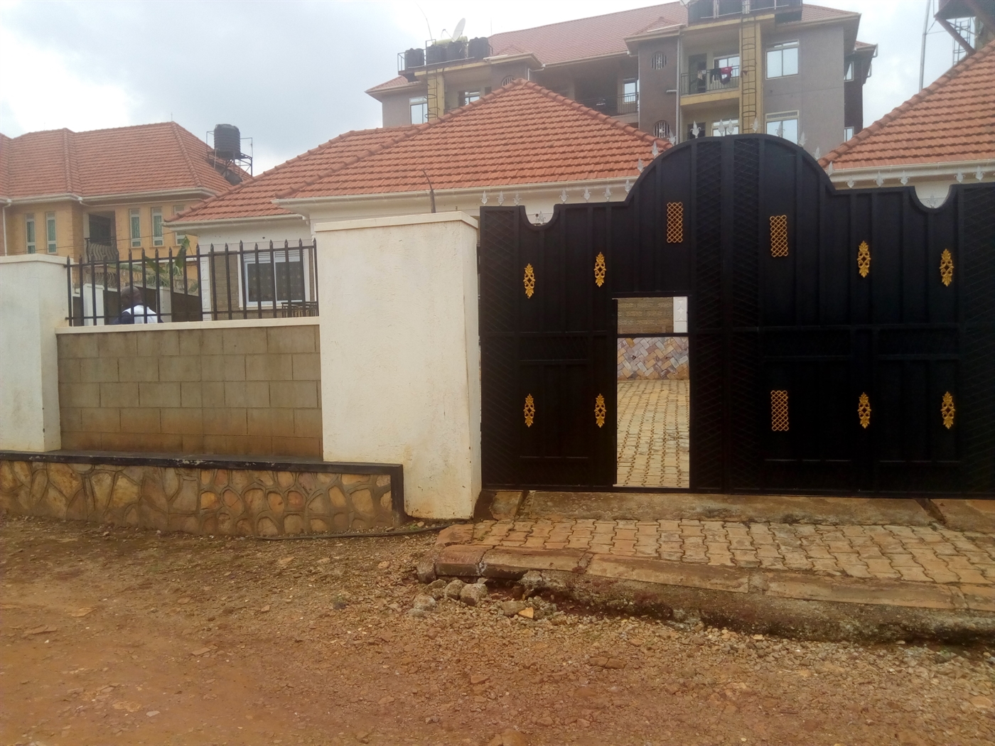 Bungalow for sale in Kitende Wakiso