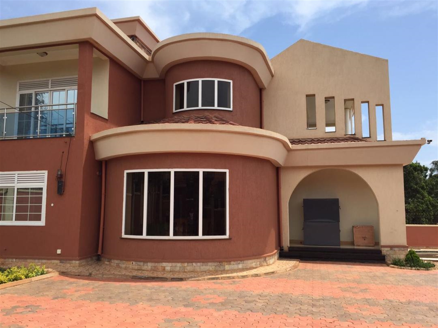 Mansion for sale in Bbunga Wakiso