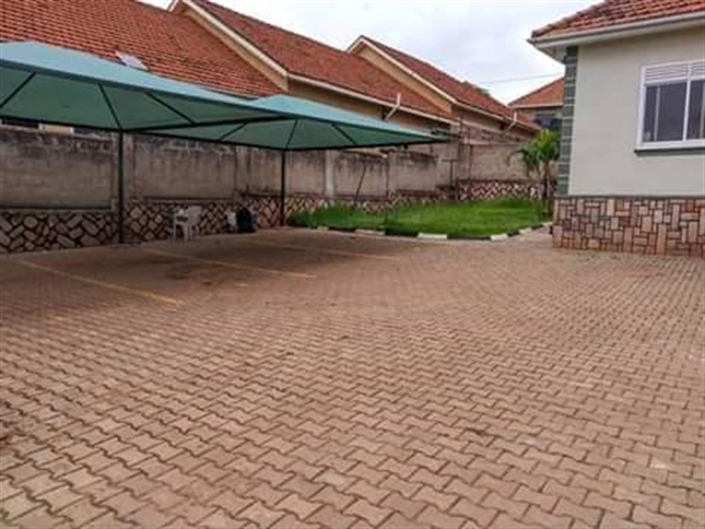 Bungalow for sale in Naalya Wakiso