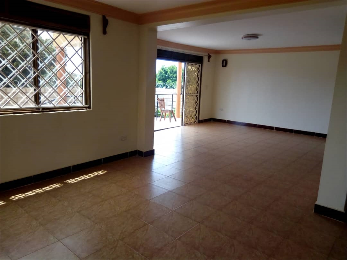 Duplex for sale in Lutembe Wakiso