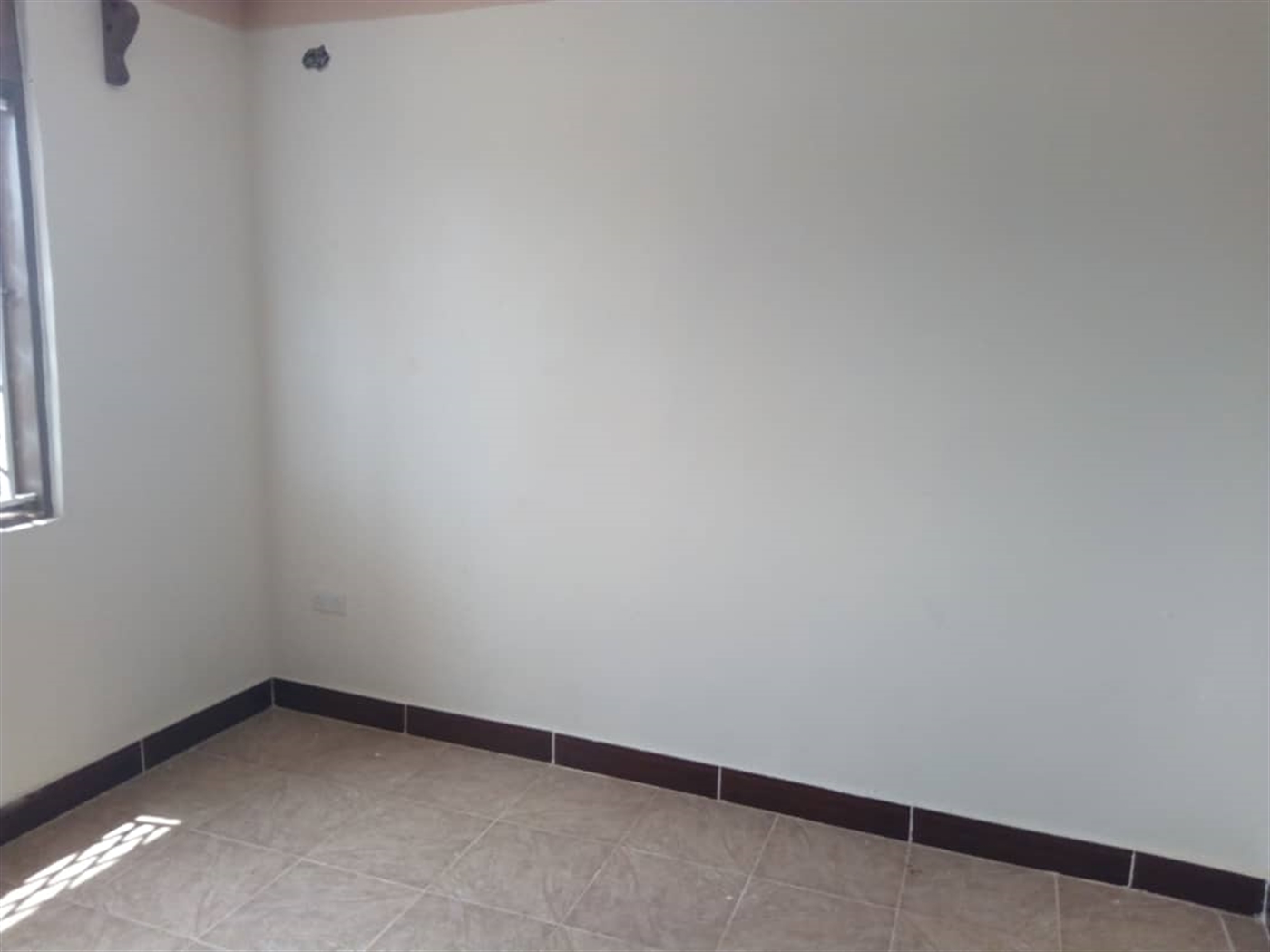 Duplex for sale in Lutembe Wakiso