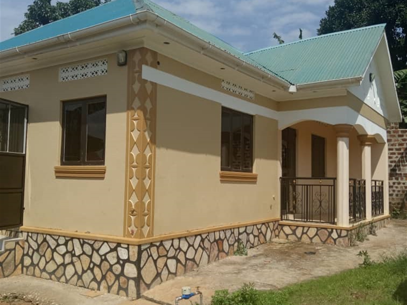 Bungalow for sale in Nsangi Wakiso