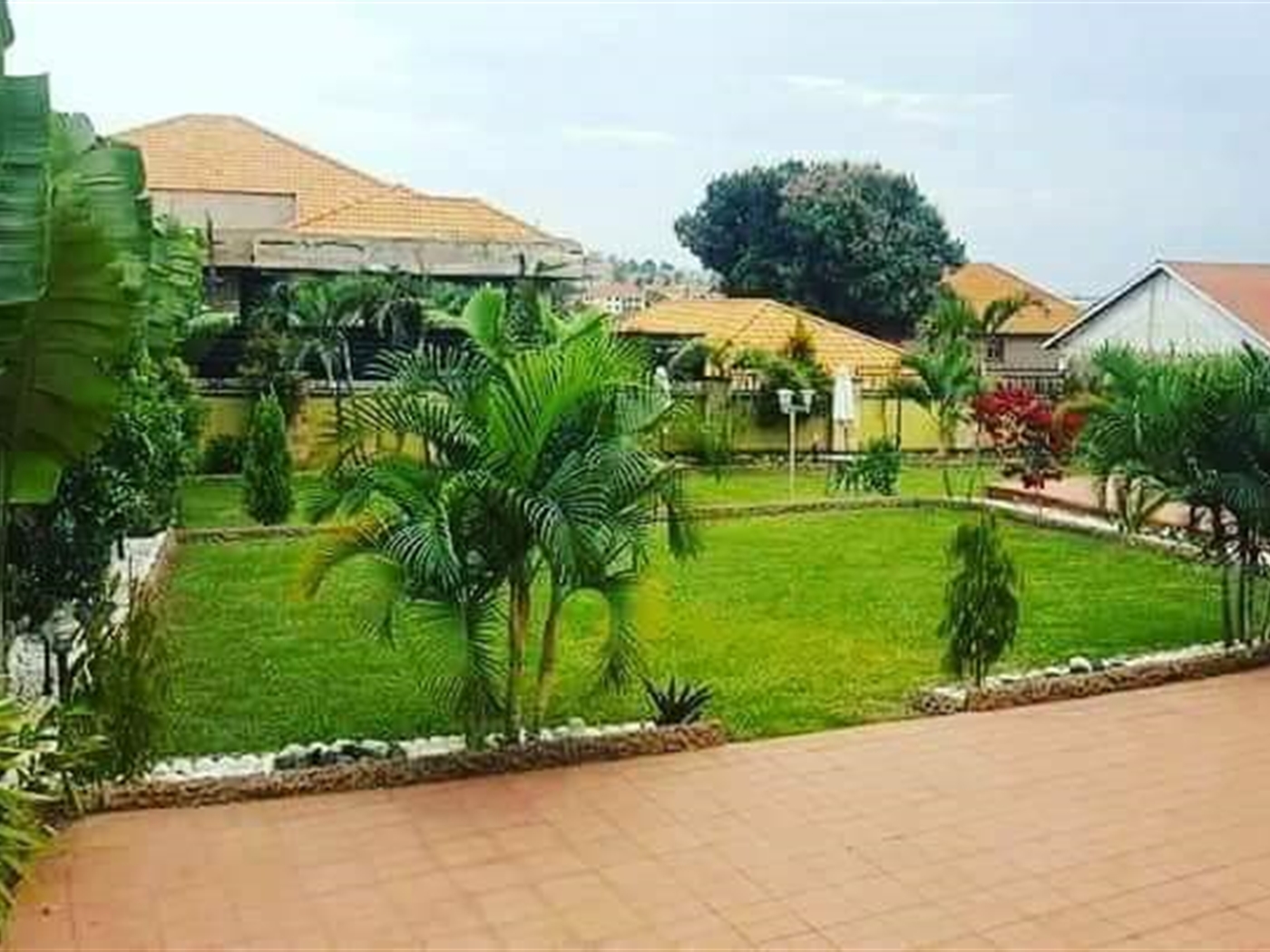 Mansion for sale in Naalya Wakiso