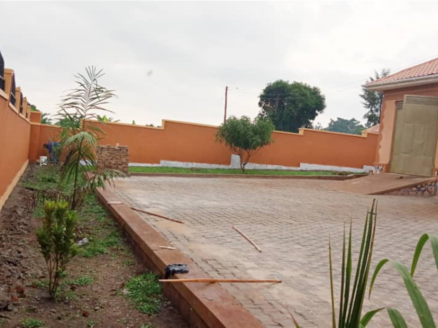 Bungalow for sale in Sselinya Wakiso