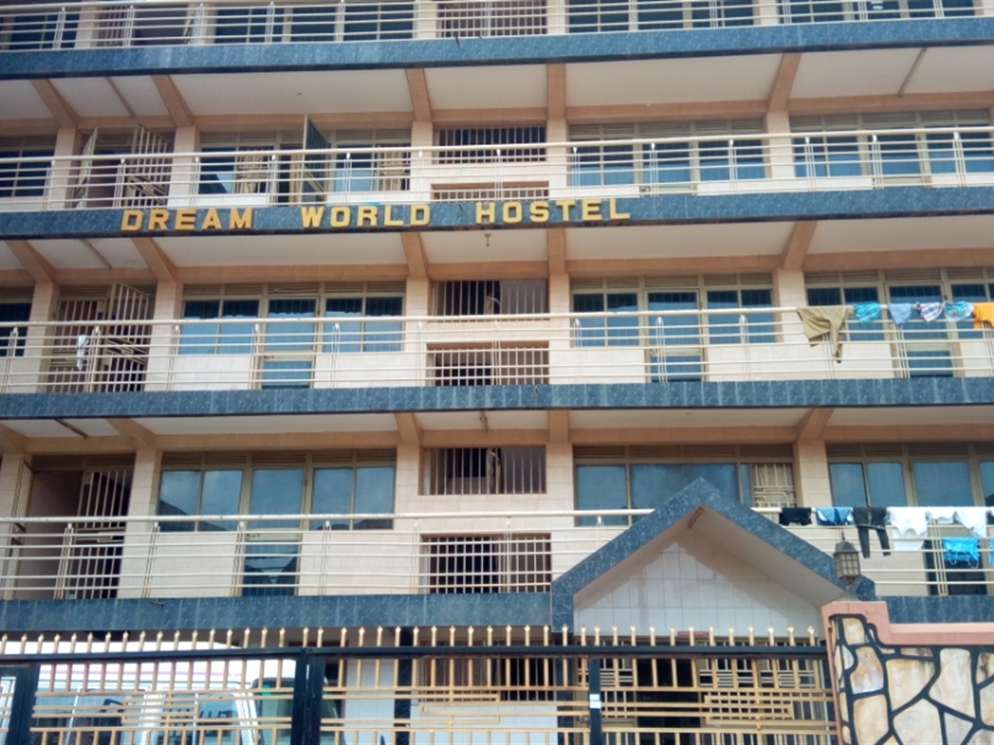 Hostel for sale in Makerere Kampala Uganda, code 46786, 05/09/2024