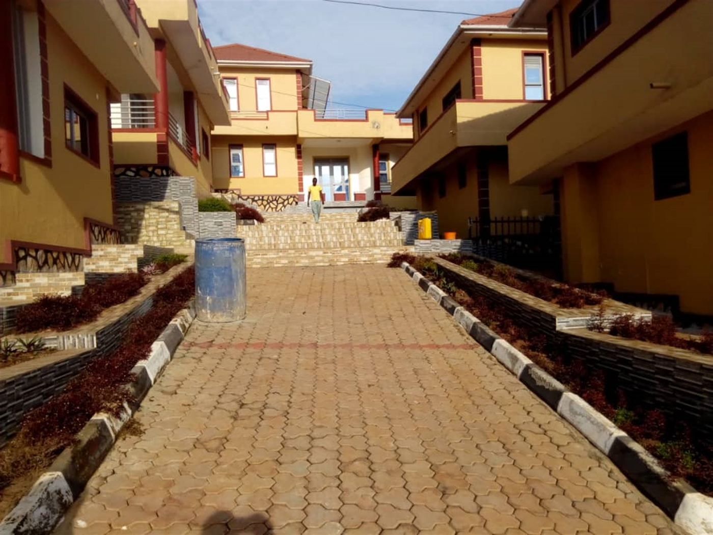 Duplex for rent in Bwebajja Wakiso