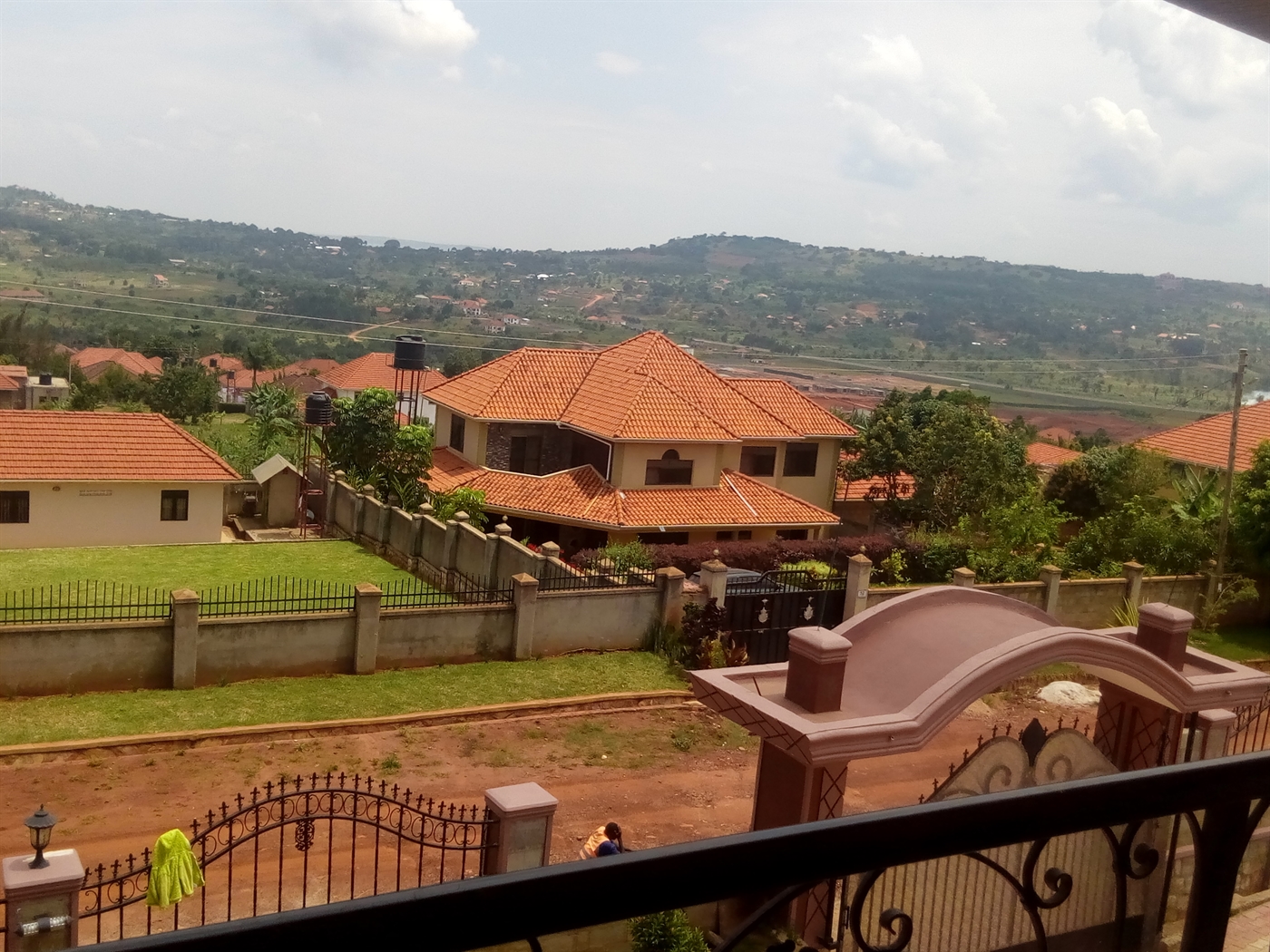 Duplex for sale in Bwebajja Wakiso