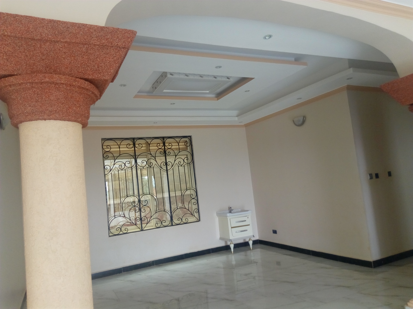 Duplex for sale in Bwebajja Wakiso